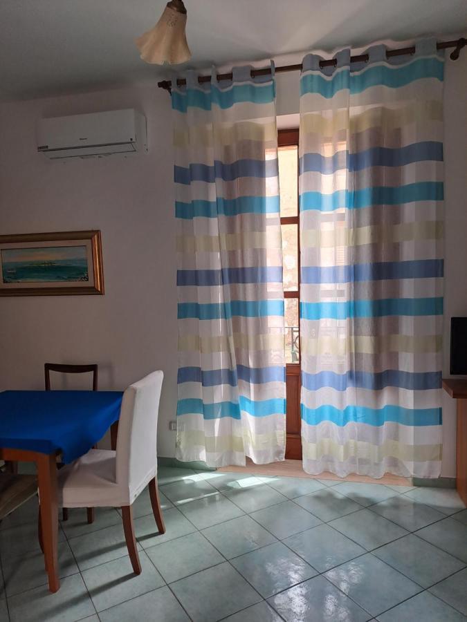 La Casa Di Checco Daire Santa Maria di Castellabate Dış mekan fotoğraf