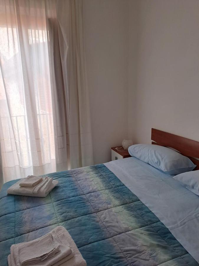 La Casa Di Checco Daire Santa Maria di Castellabate Dış mekan fotoğraf